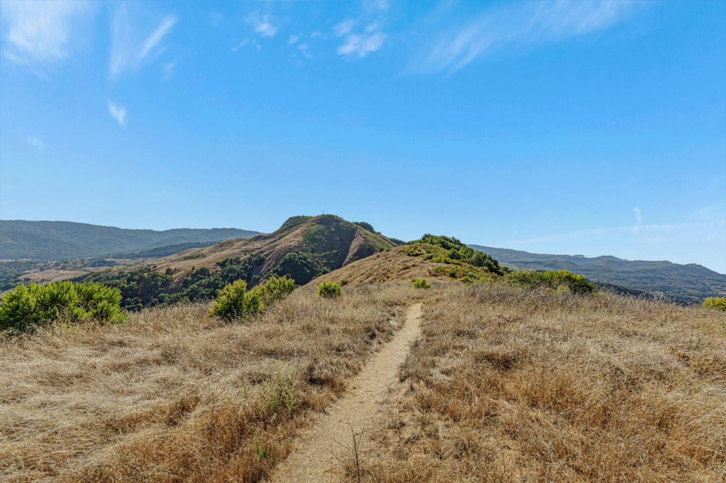 Adamo Ranch, Valley Road