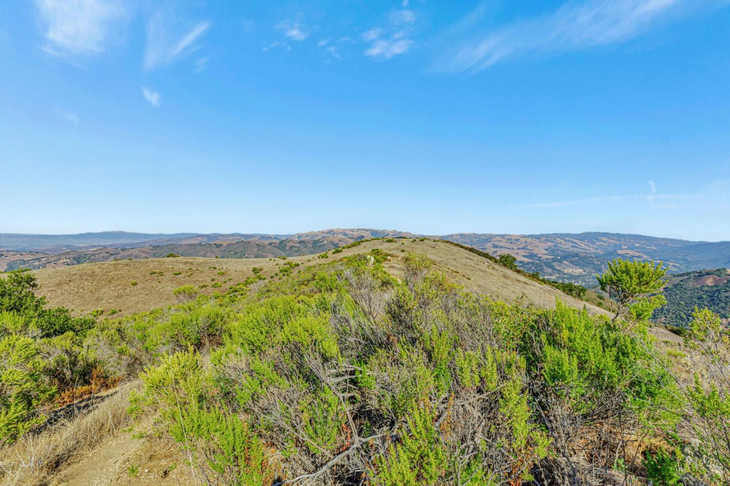 Adamo Ranch, Valley Road