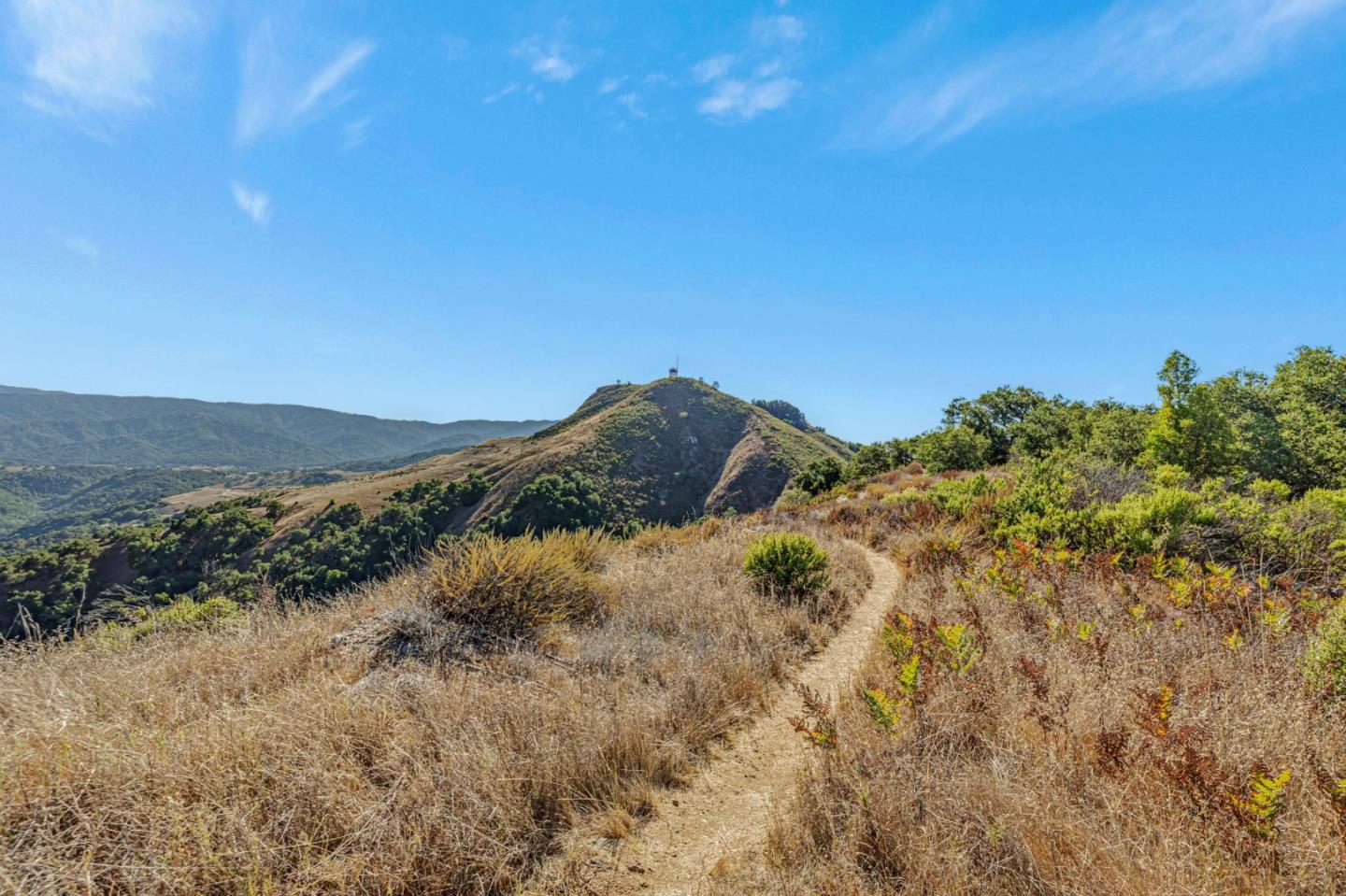 Adamo Ranch, Valley Road