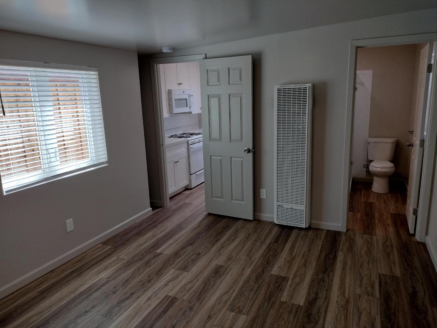 413 & 415 Dela Rosa Avenue