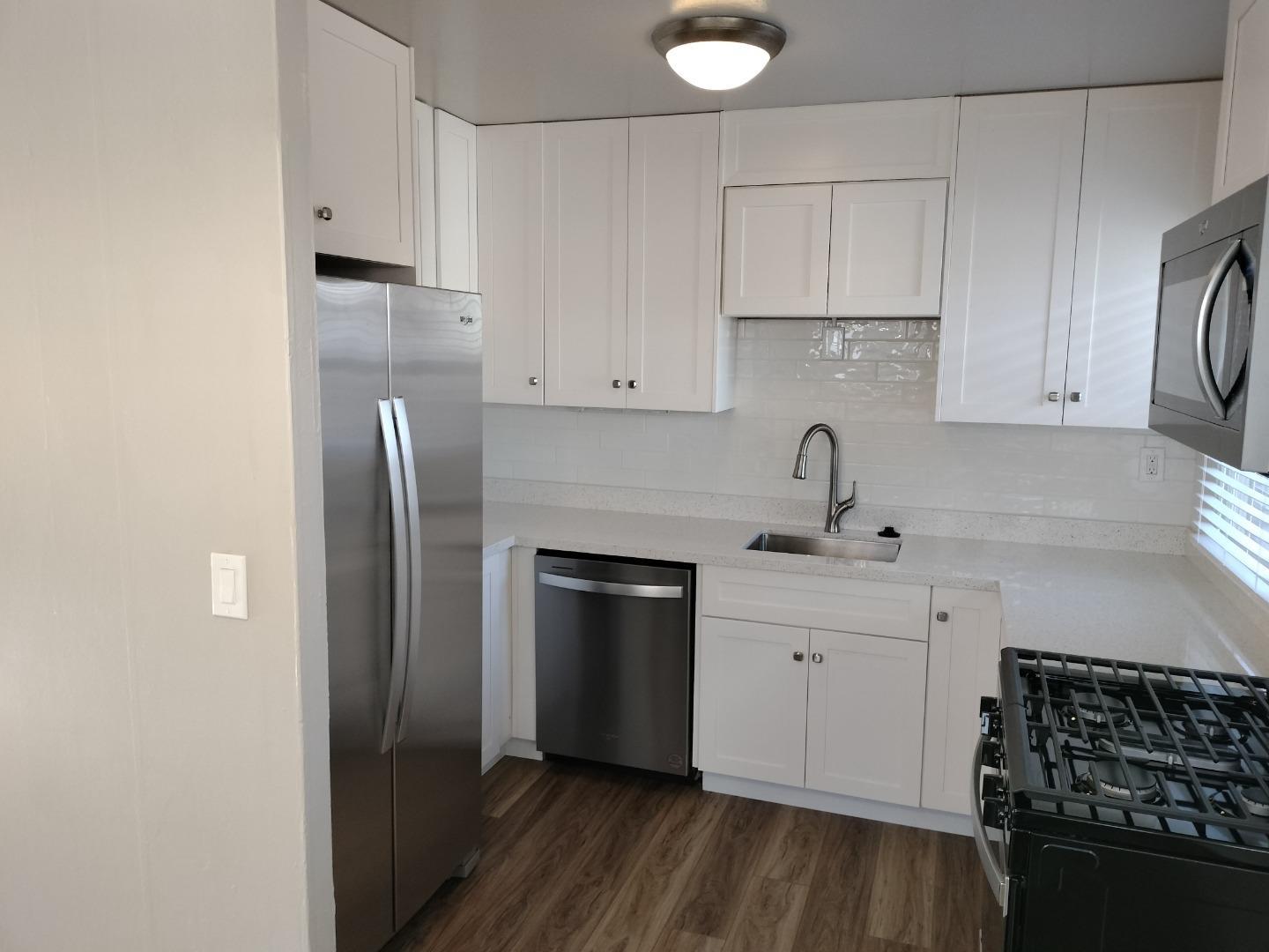 413 & 415 Dela Rosa Avenue