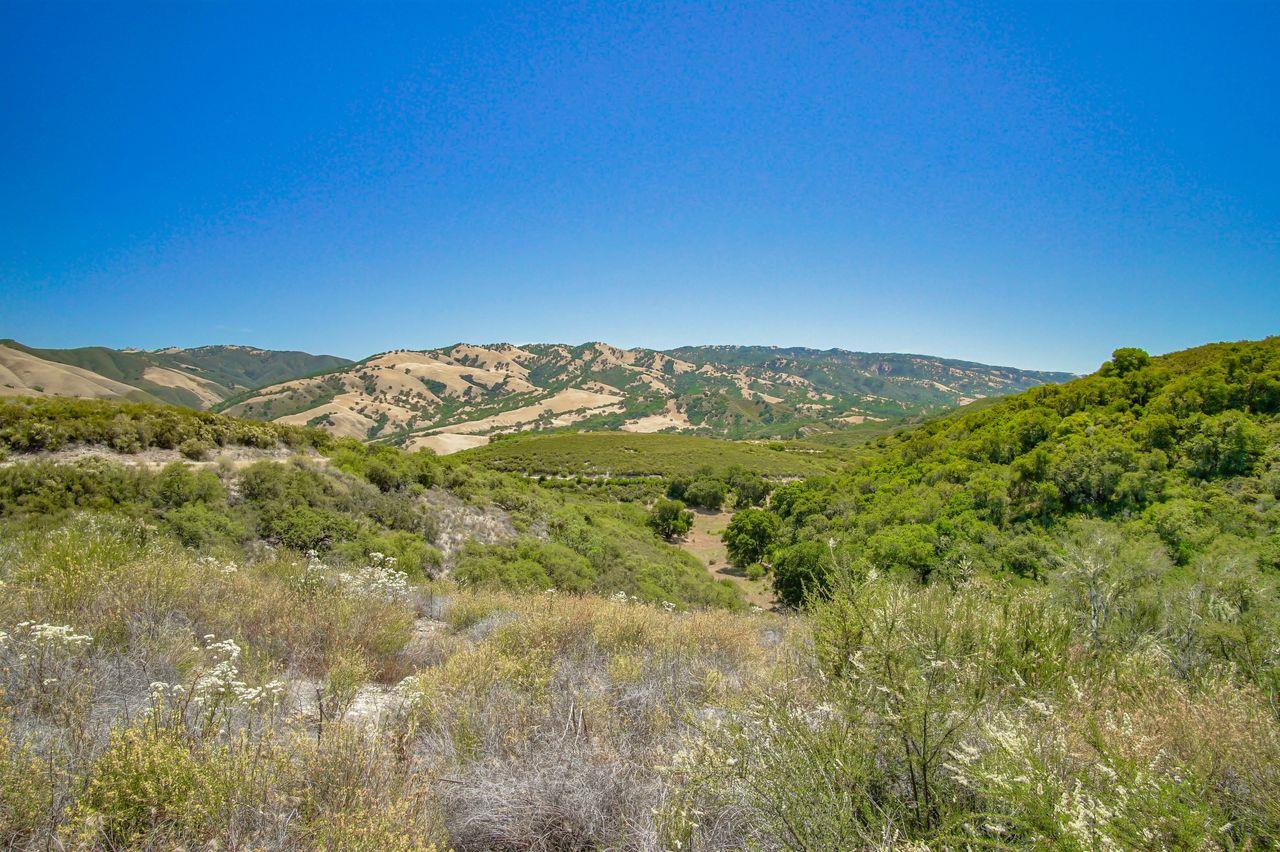 36000 East Carmel Valley