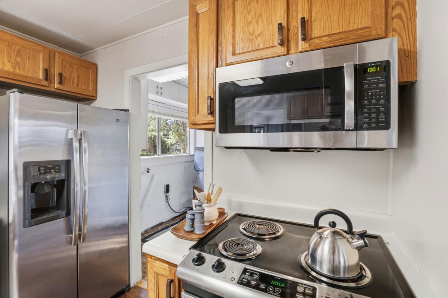 24776 Cabrillo Street