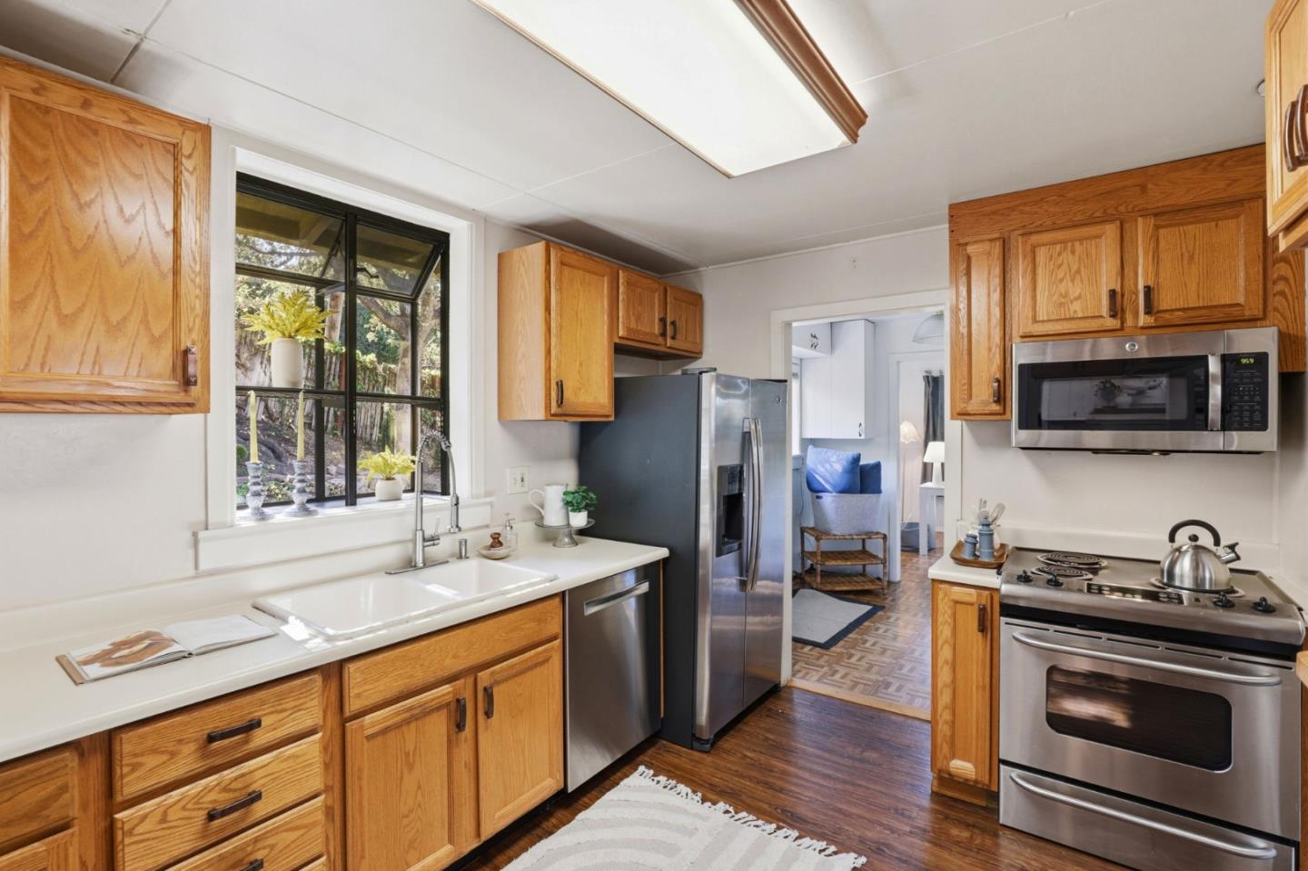 24776 Cabrillo Street