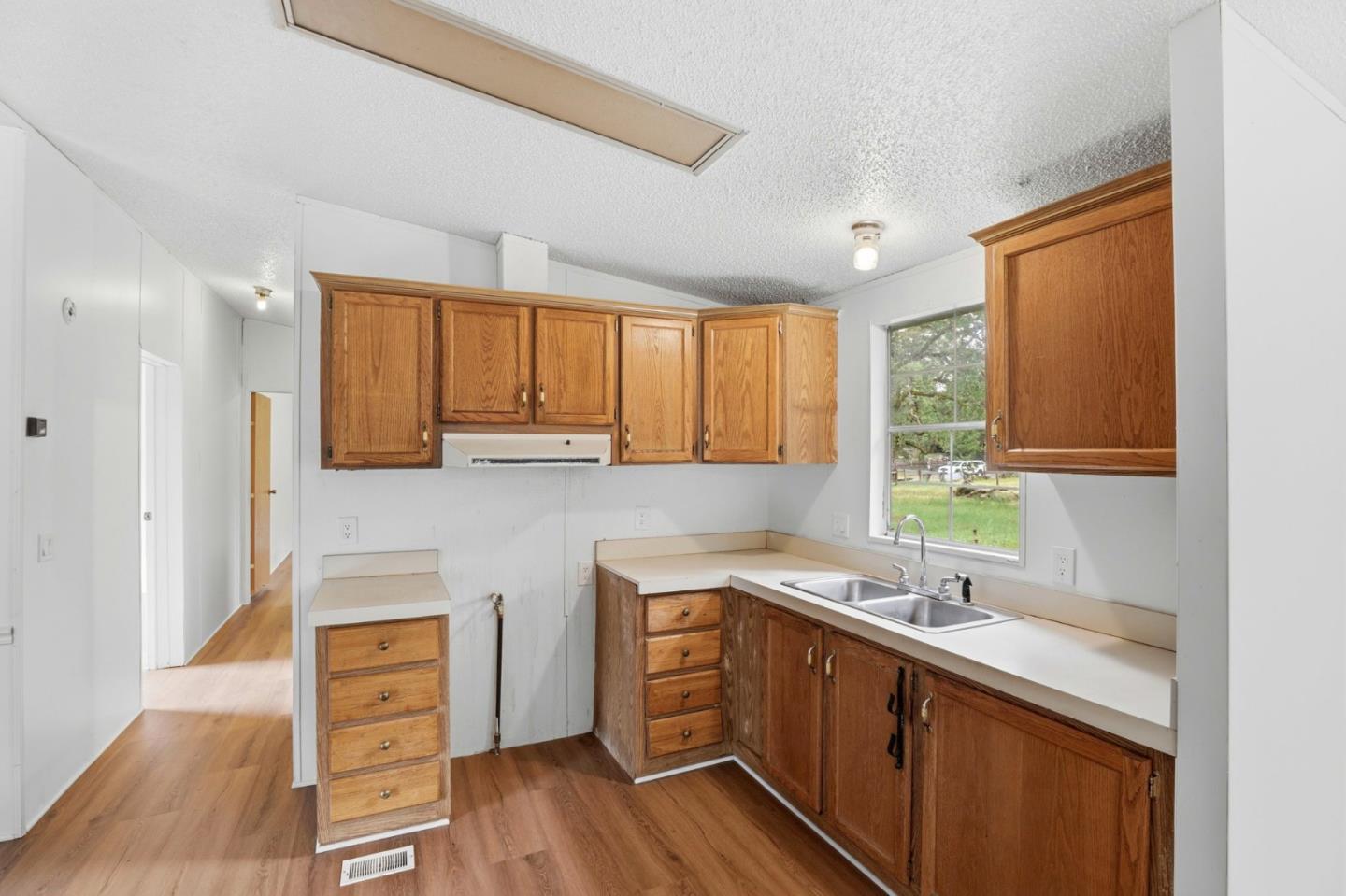 41800 Tassajara Road