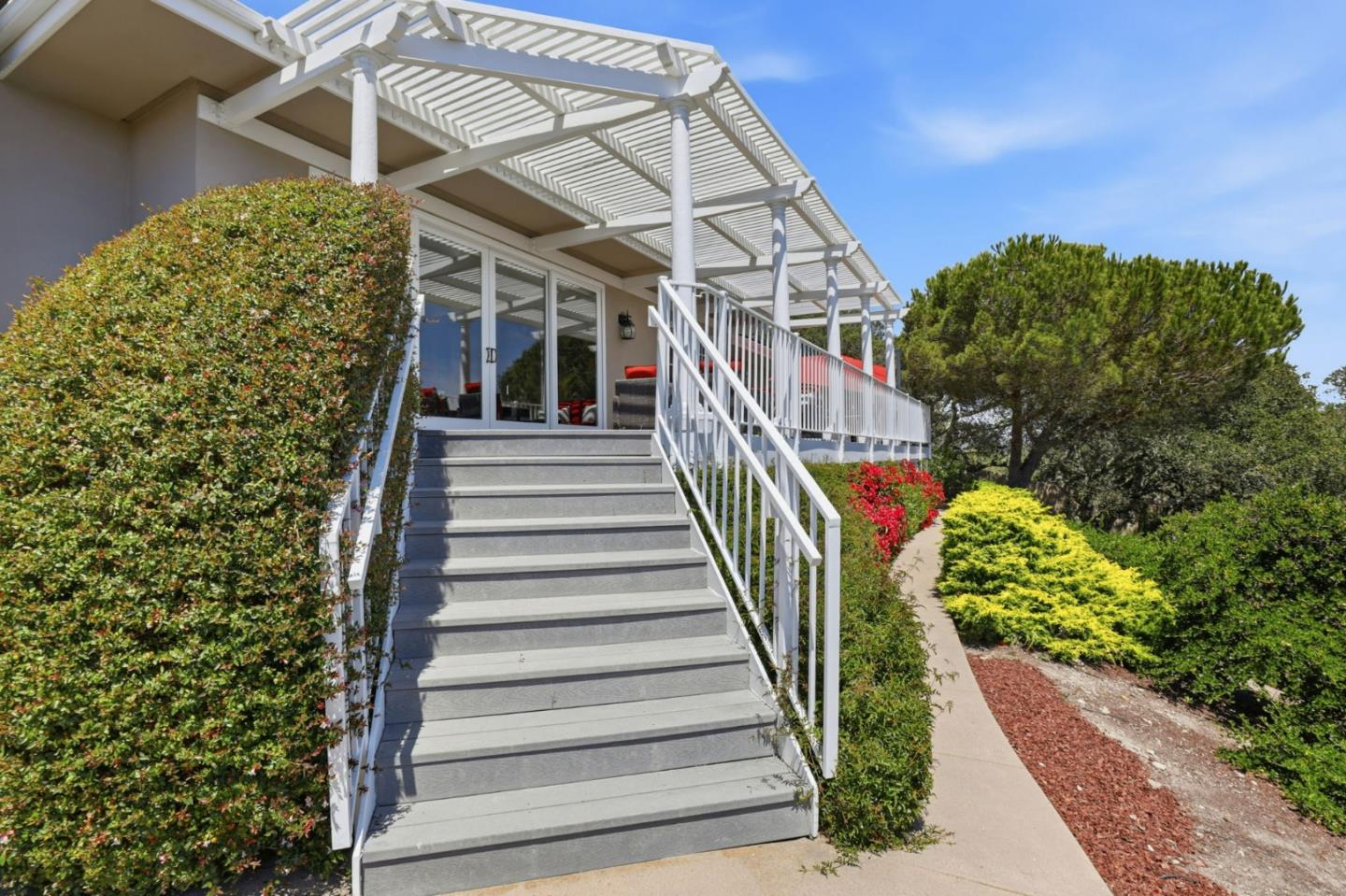 11142 Saddle Road