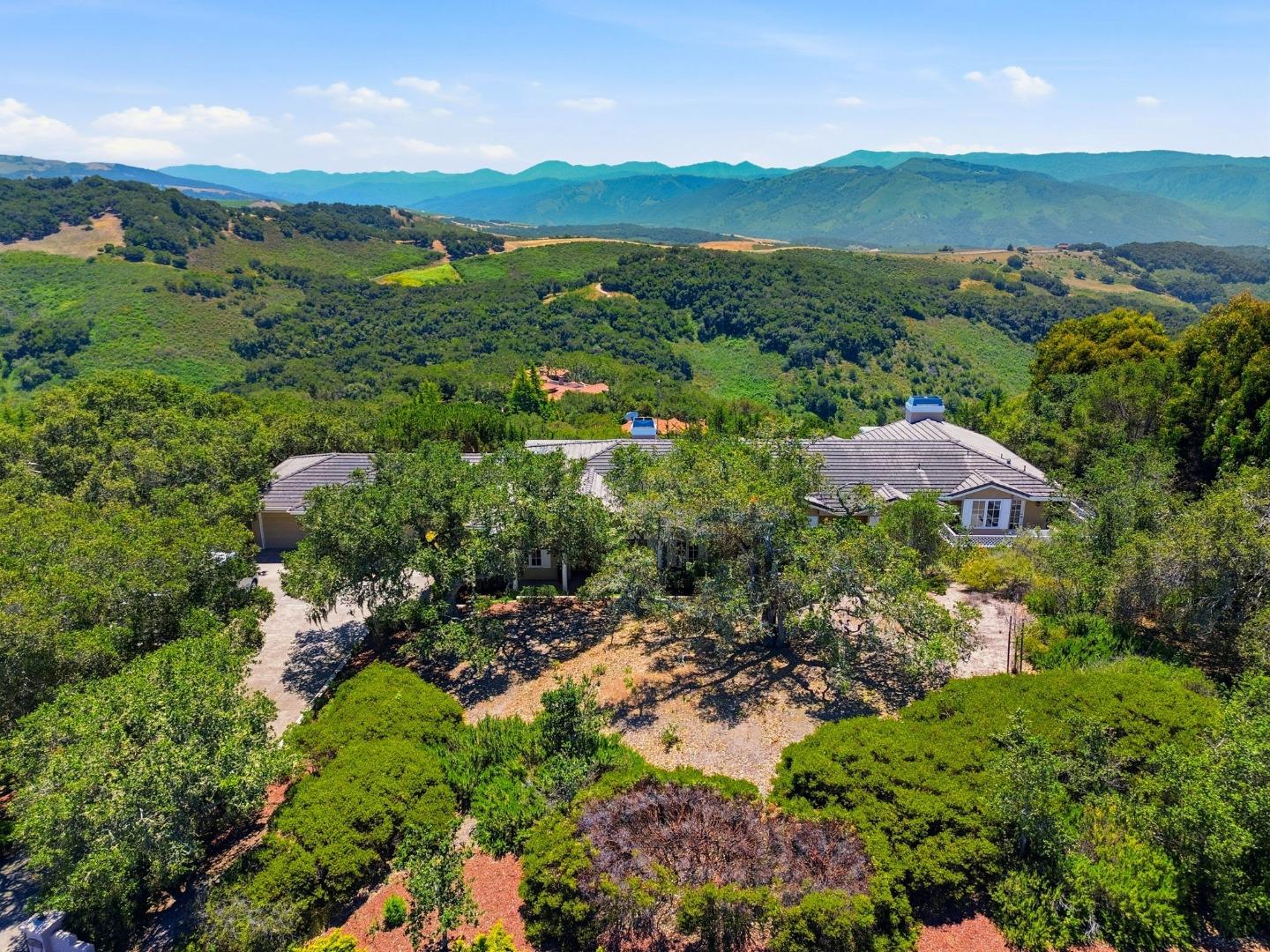 11142 Saddle Road