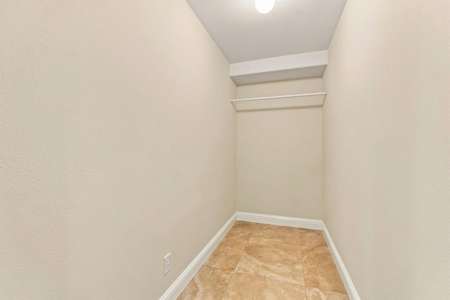 9845 Palisade Drive
