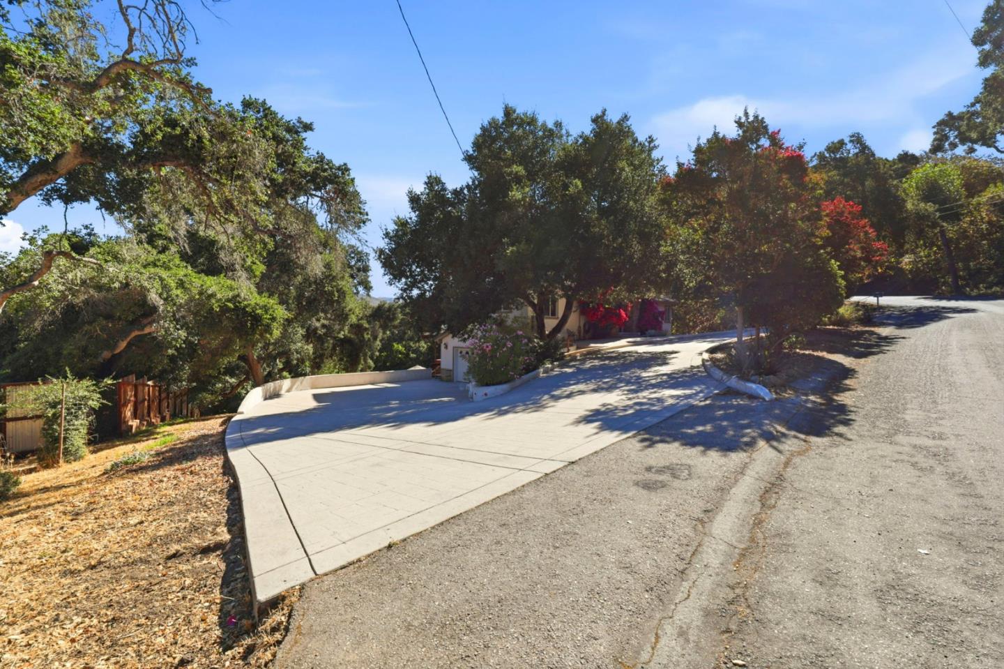 9845 Palisade Drive