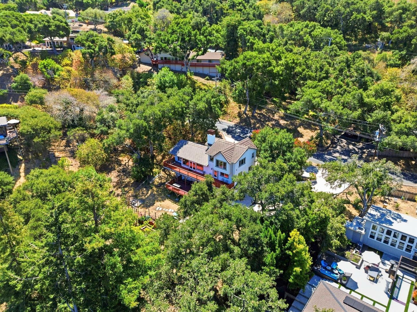 9845 Palisade Drive