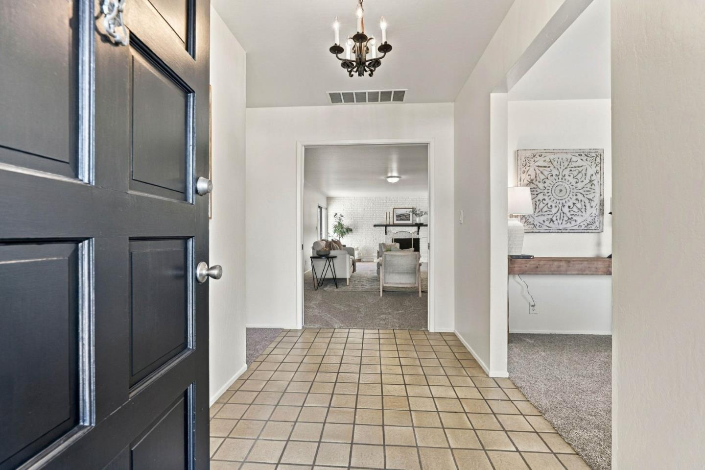 796 Lawrence DR