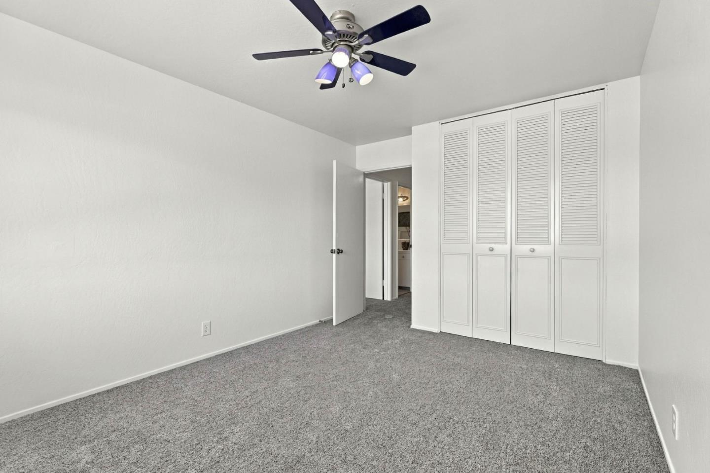 796 Lawrence DR