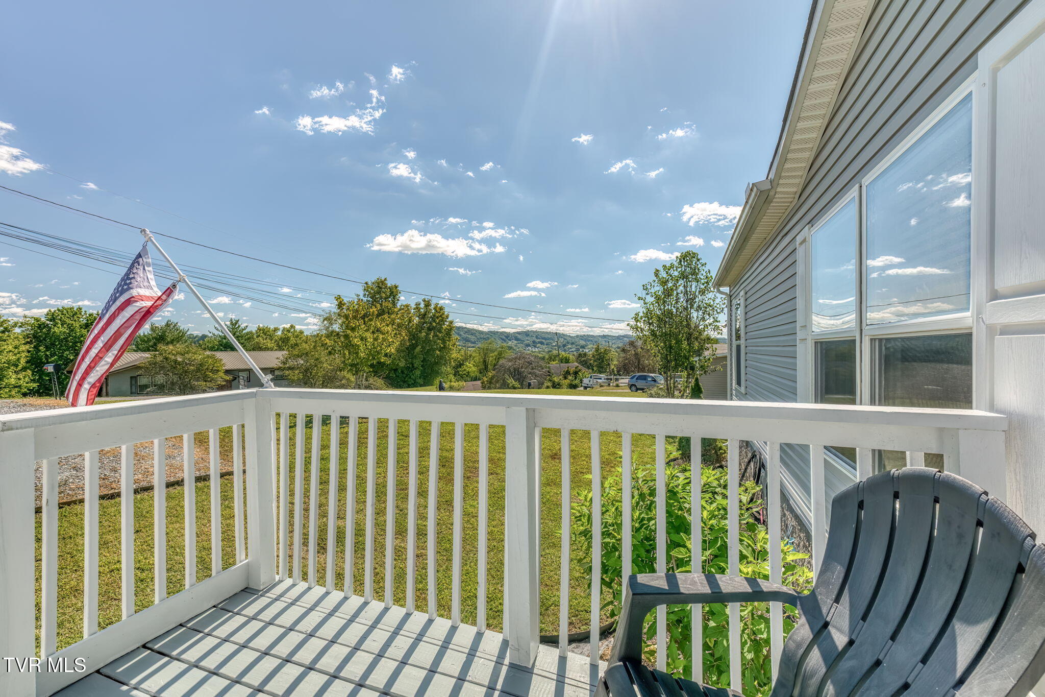 109 Lakeview Lane