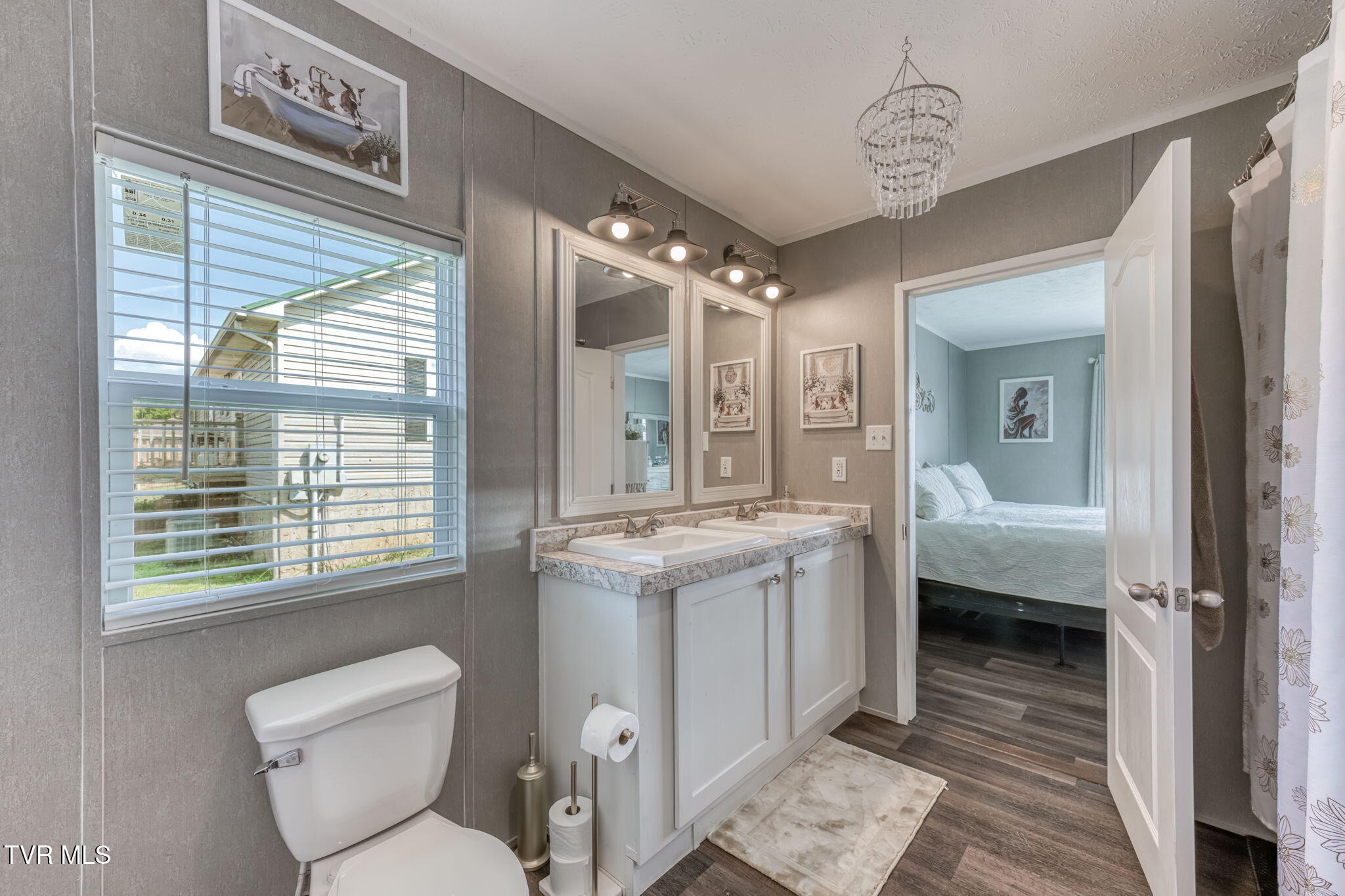 109 Lakeview Lane
