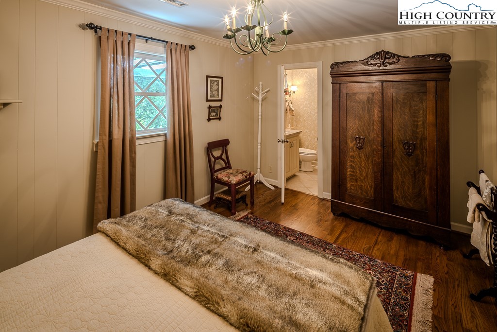 128 Red Rhododendron Road