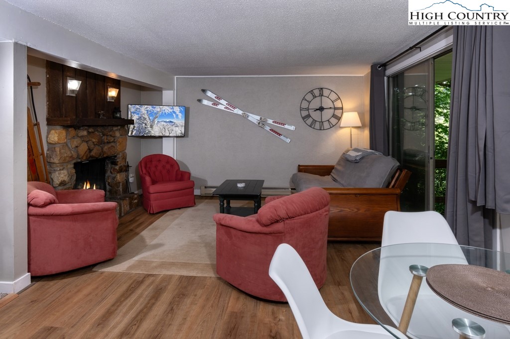 165 Briarcliff Road J42