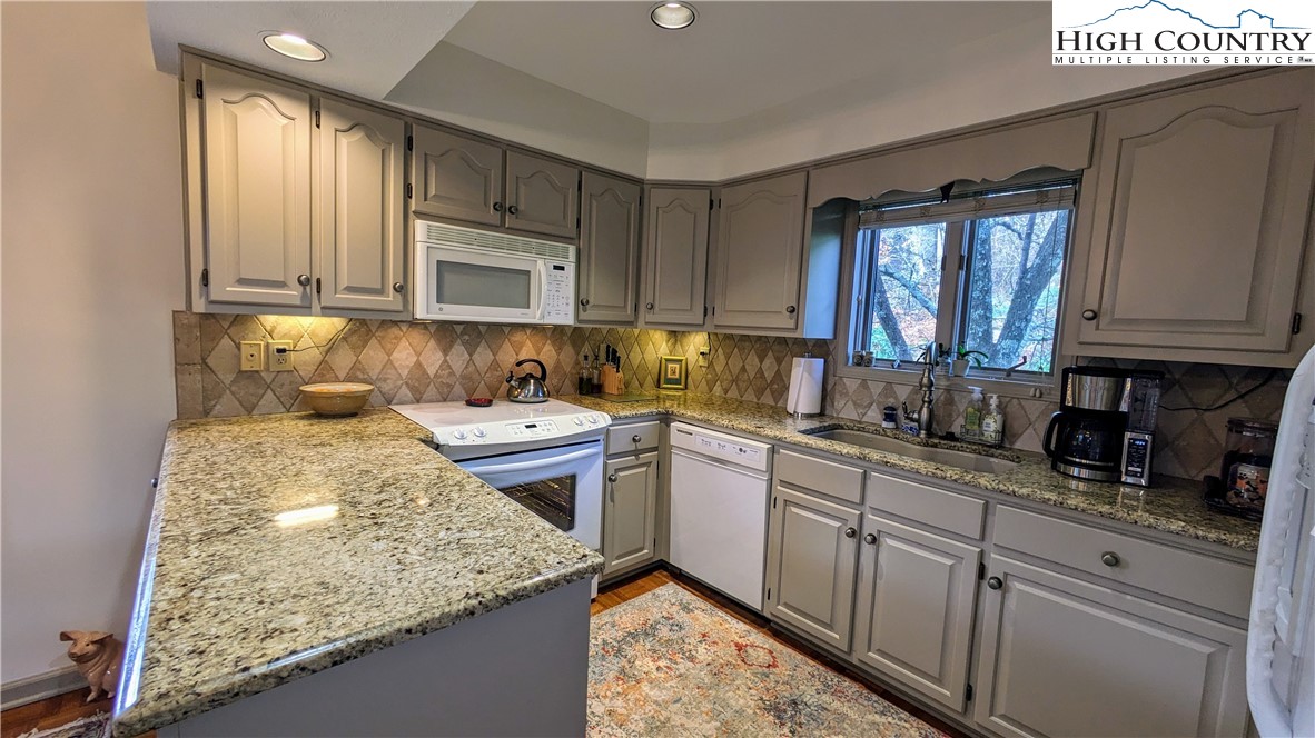 234 Stringfellow Lane 4