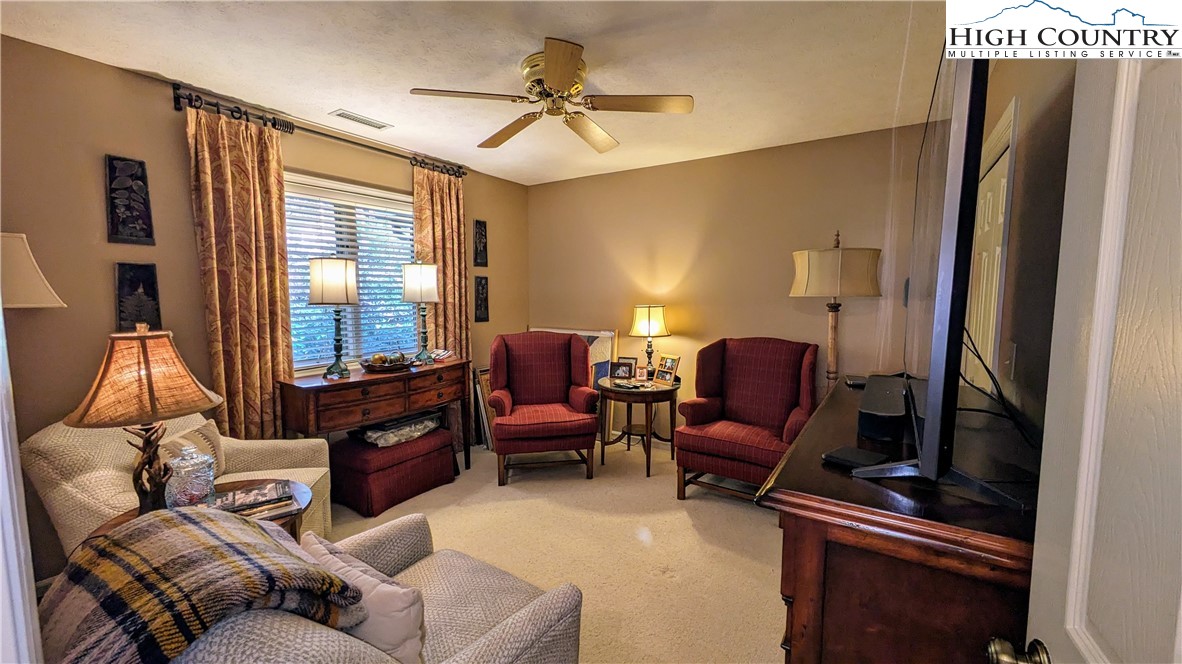 234 Stringfellow Lane 4