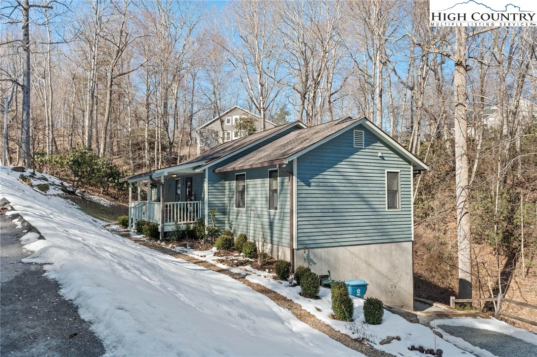 367 Hillandale Drive