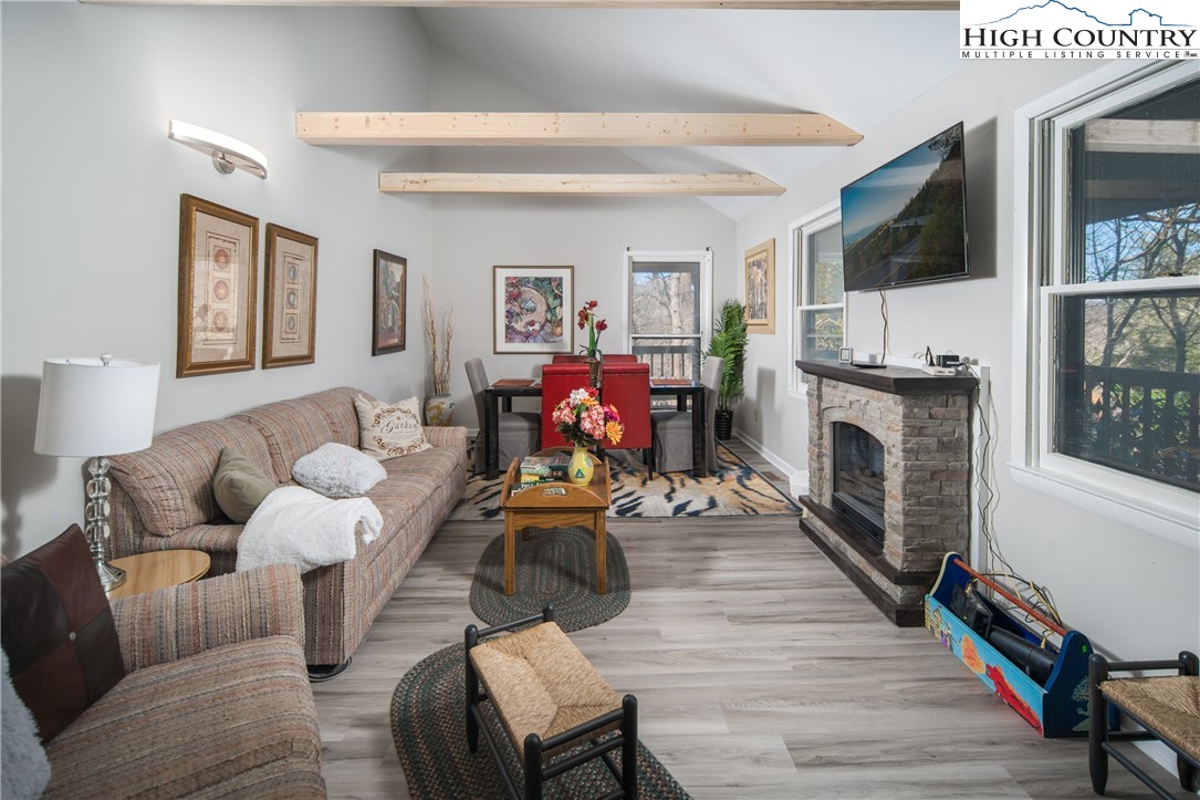 6317 Crestview Drive