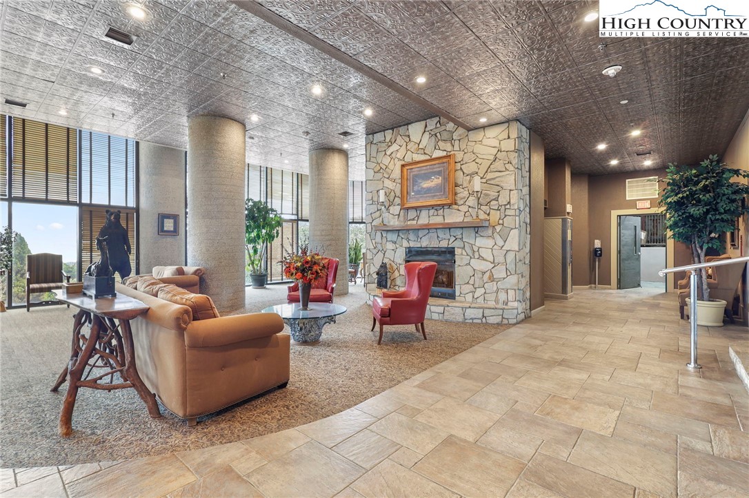 303 Sugar Top Drive 2208