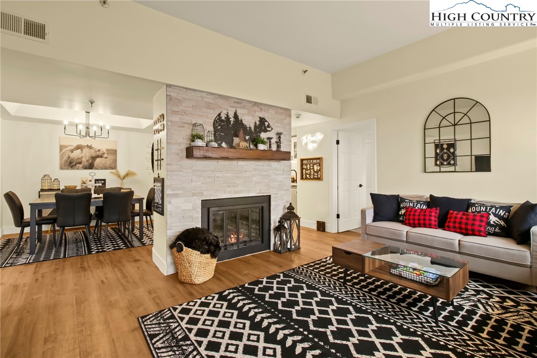 303 Sugar Top Drive 2208