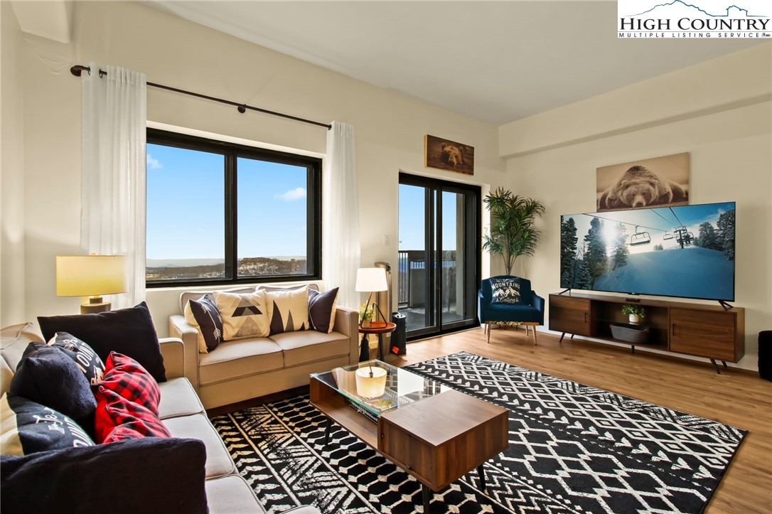 303 Sugar Top Drive 2208
