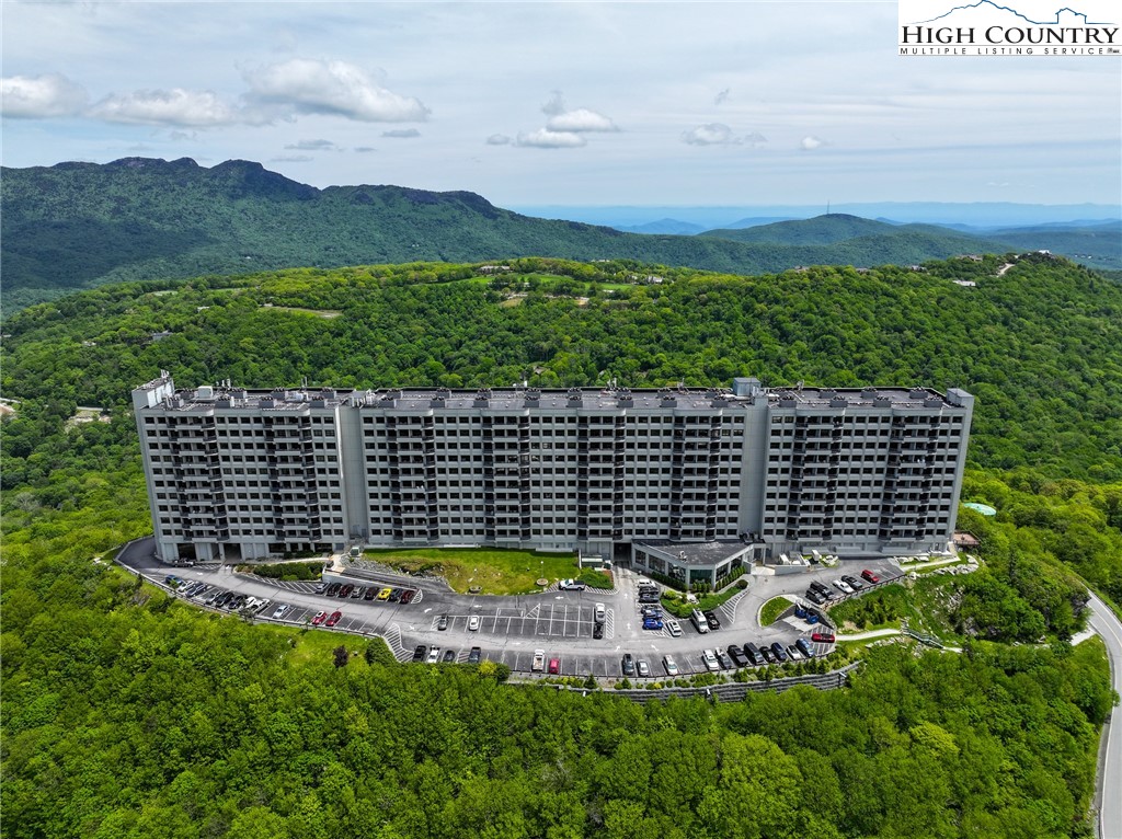 303 Sugar Top Drive 2208