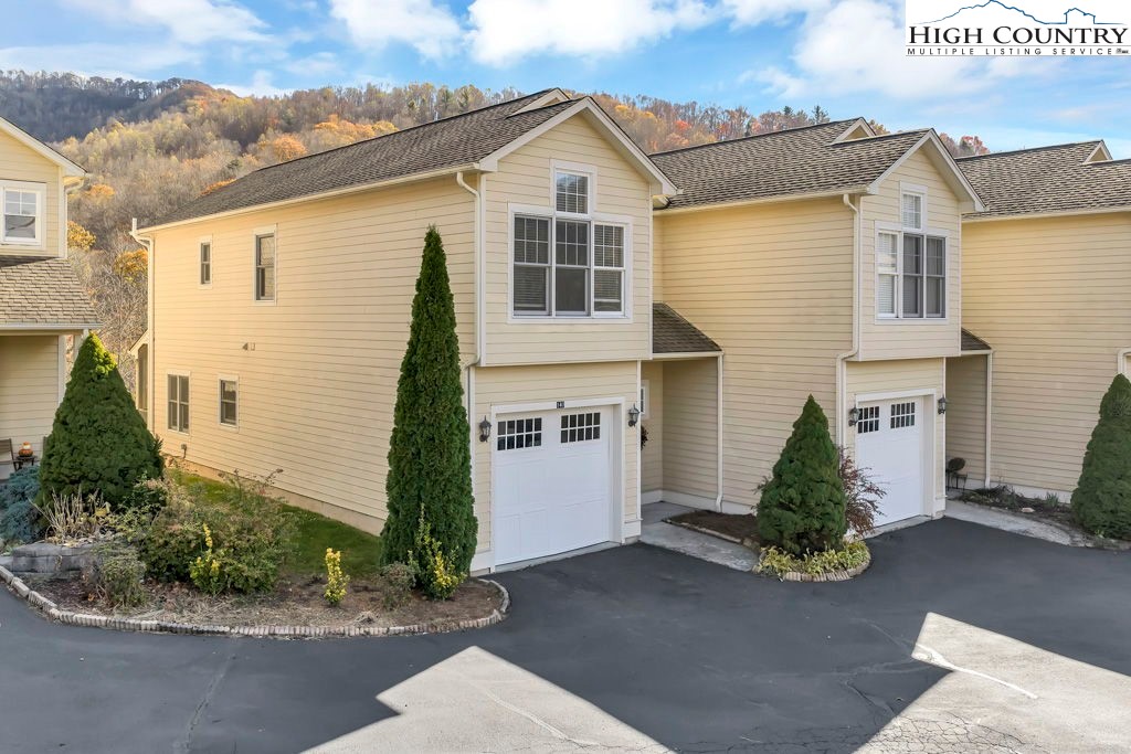 140 Silo Ridge Lane 140