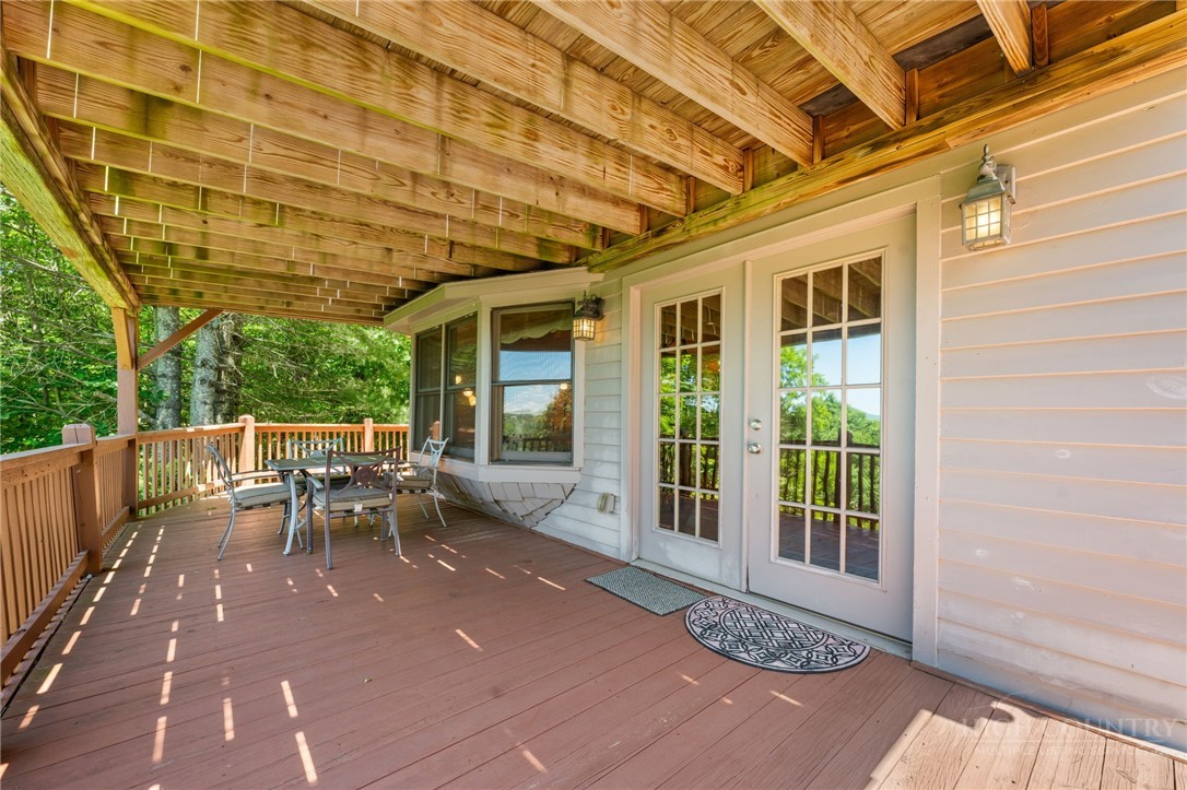 310 Locust Point Drive