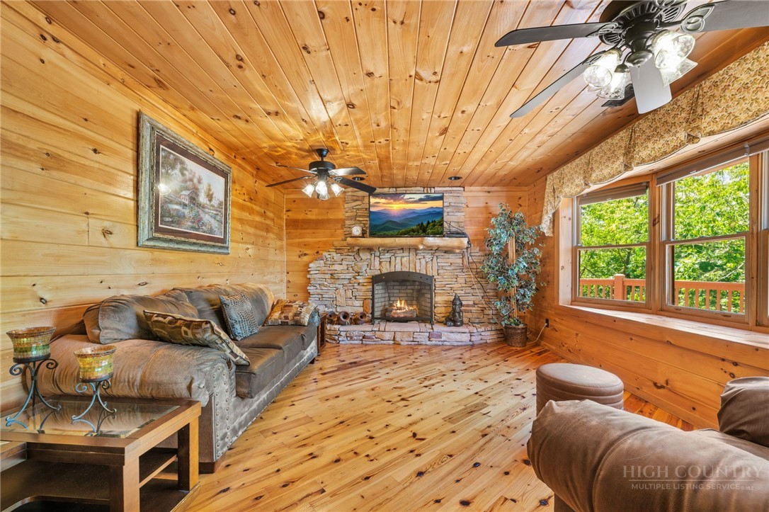 310 Locust Point Drive