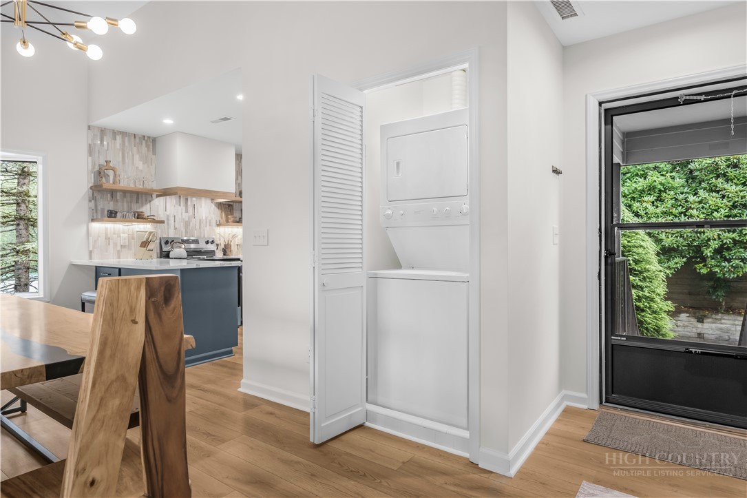 234 STRINGFELLOW Lane 4