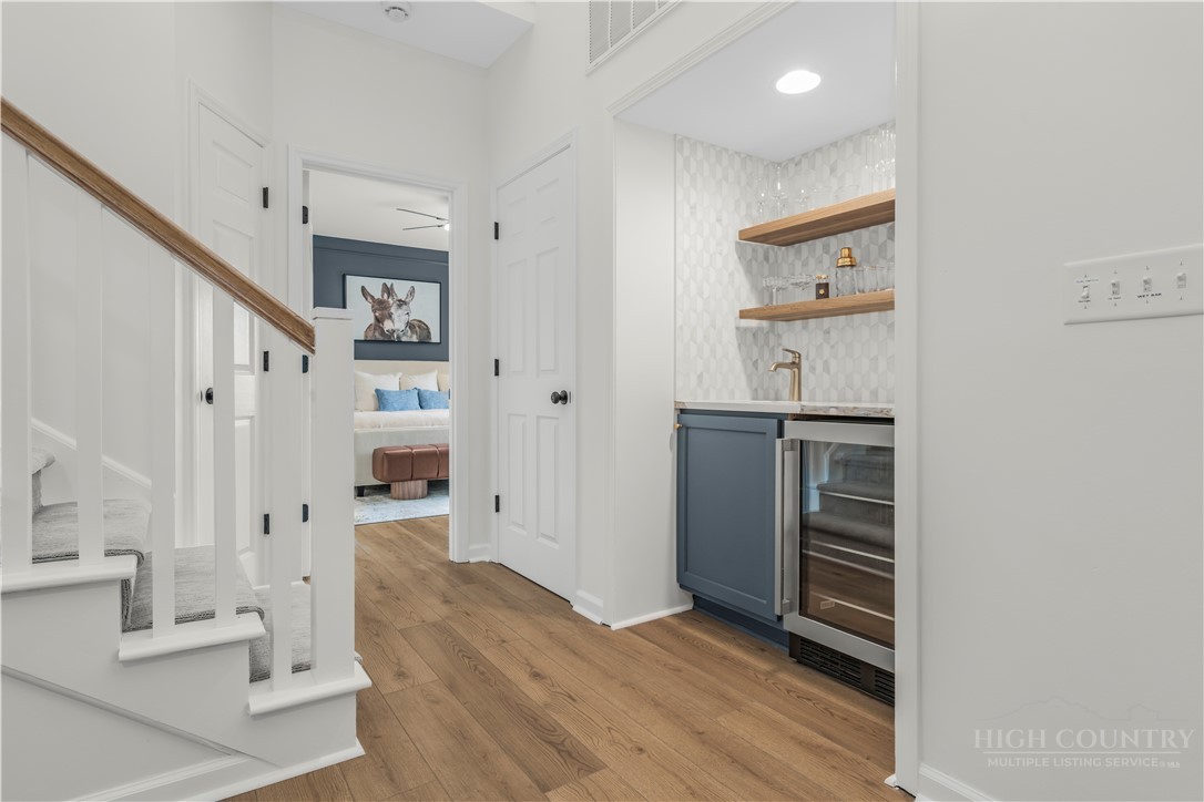 234 STRINGFELLOW Lane 4