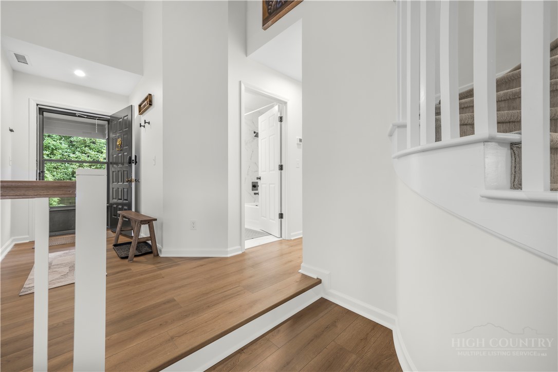234 STRINGFELLOW Lane 4