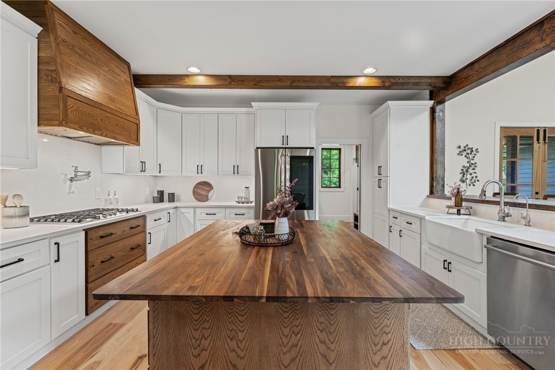 289 Linville River Drive