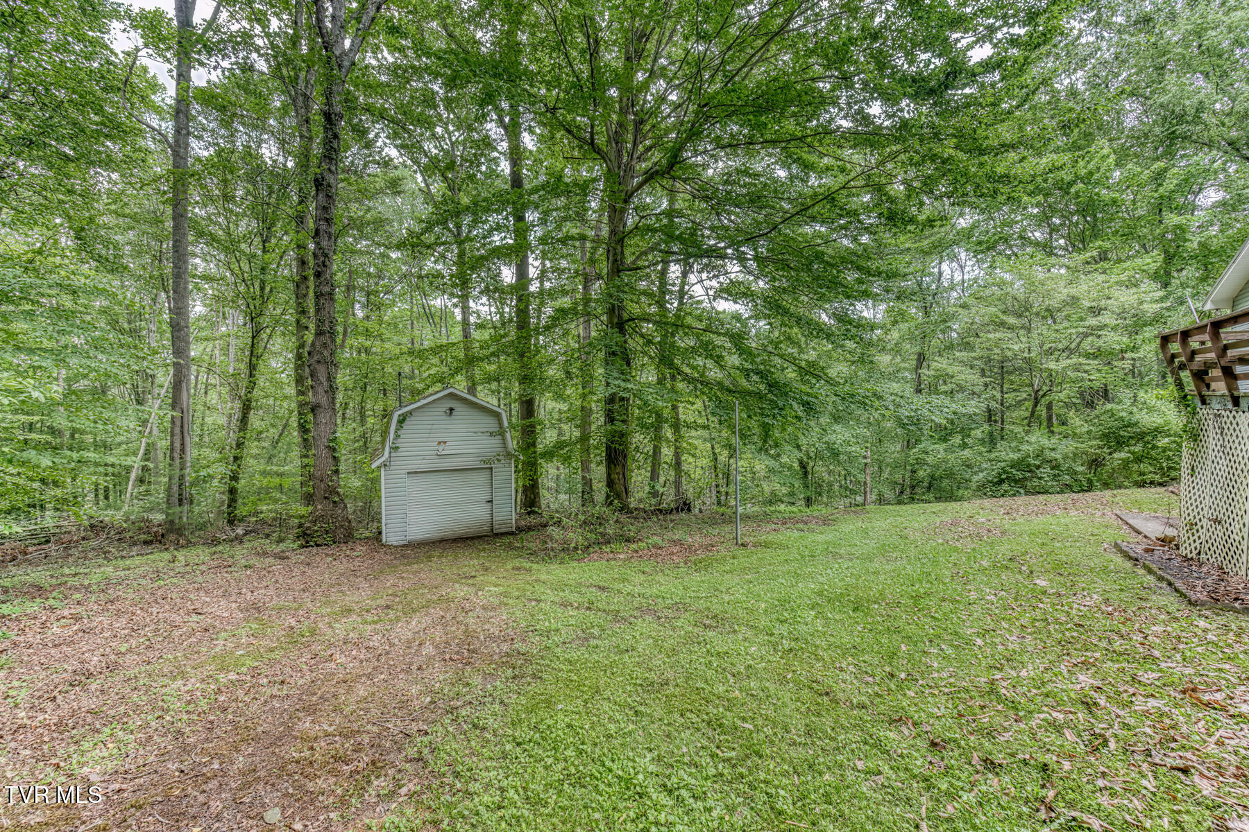 390 East Hillcrest Drive