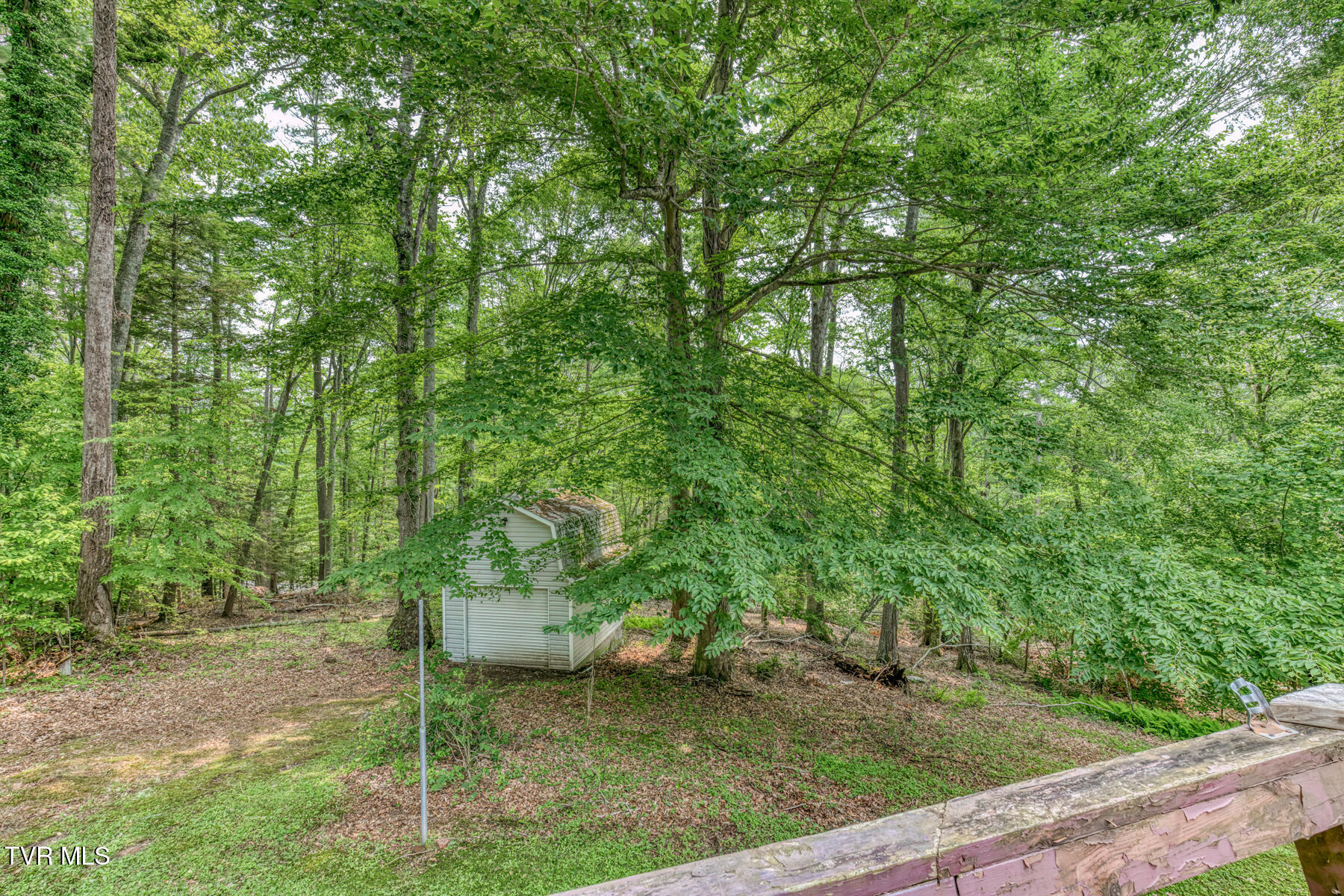 390 East Hillcrest Drive