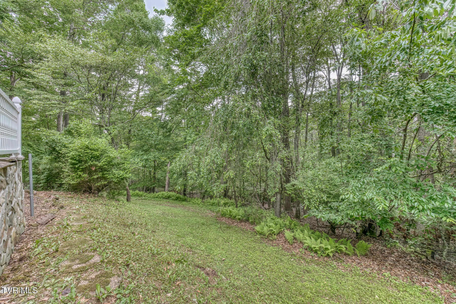 390 East Hillcrest Drive