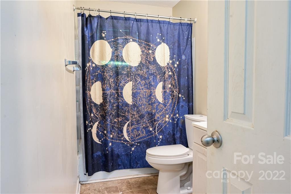 19319 Smithville Lane