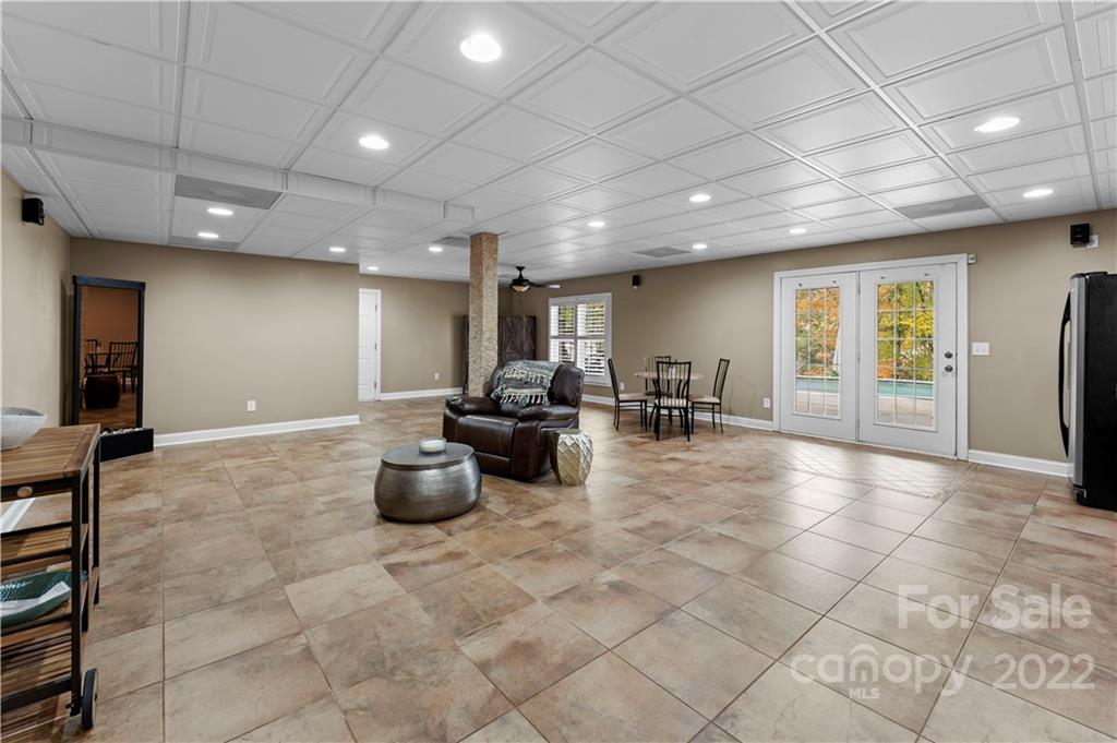 153 Byers Road