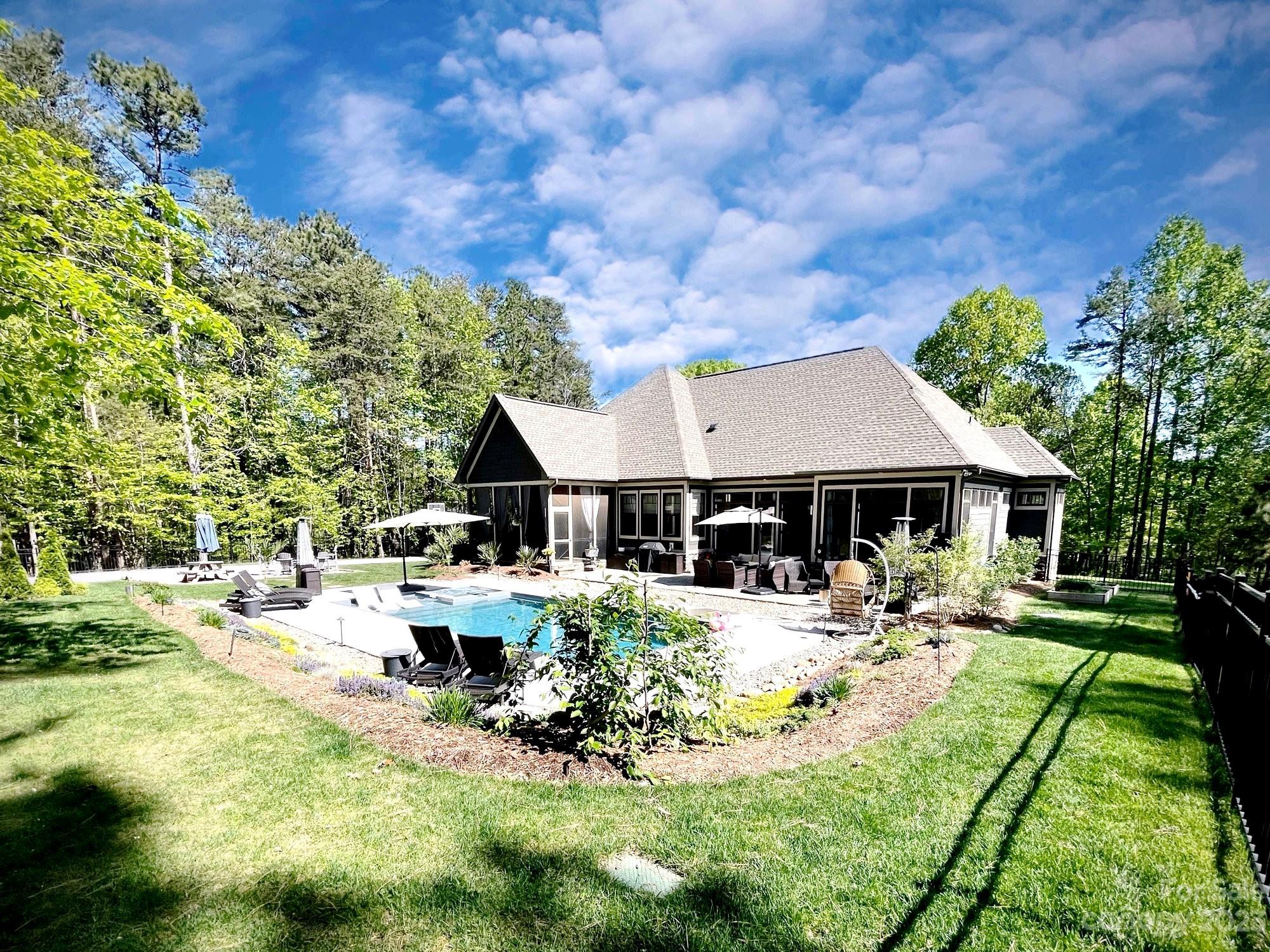 561 Normandy Road