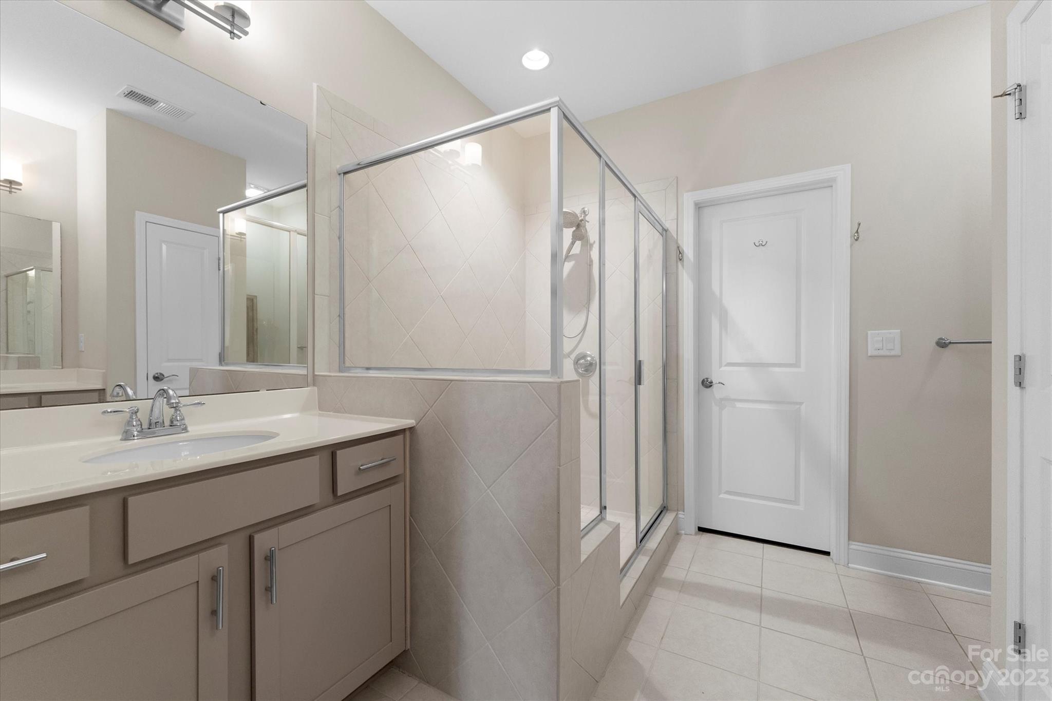 114 Mint Avenue Unit: A