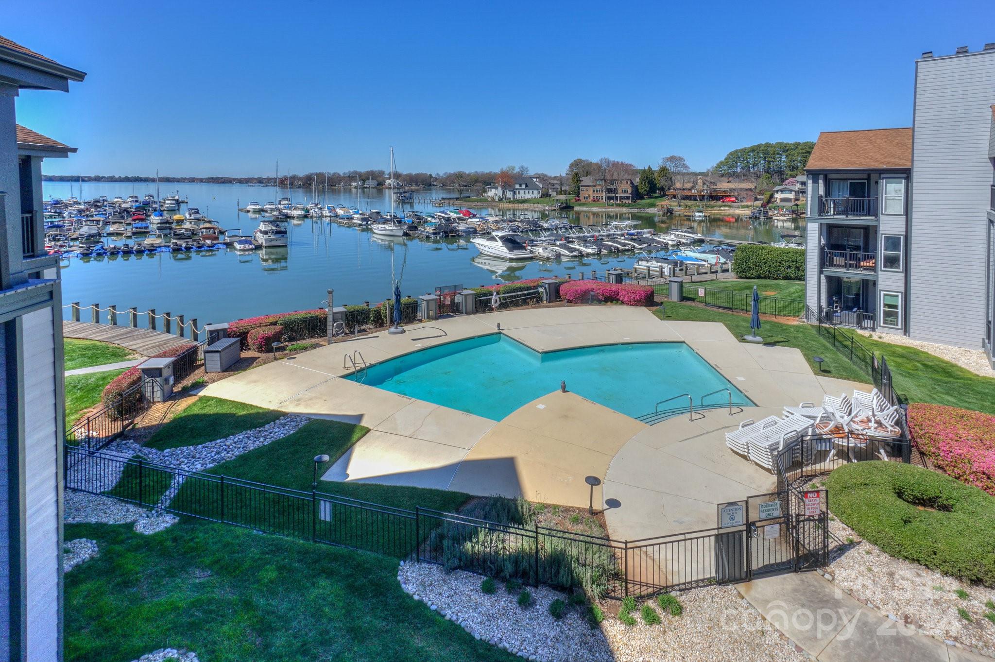 18817 Vineyard Point Lane