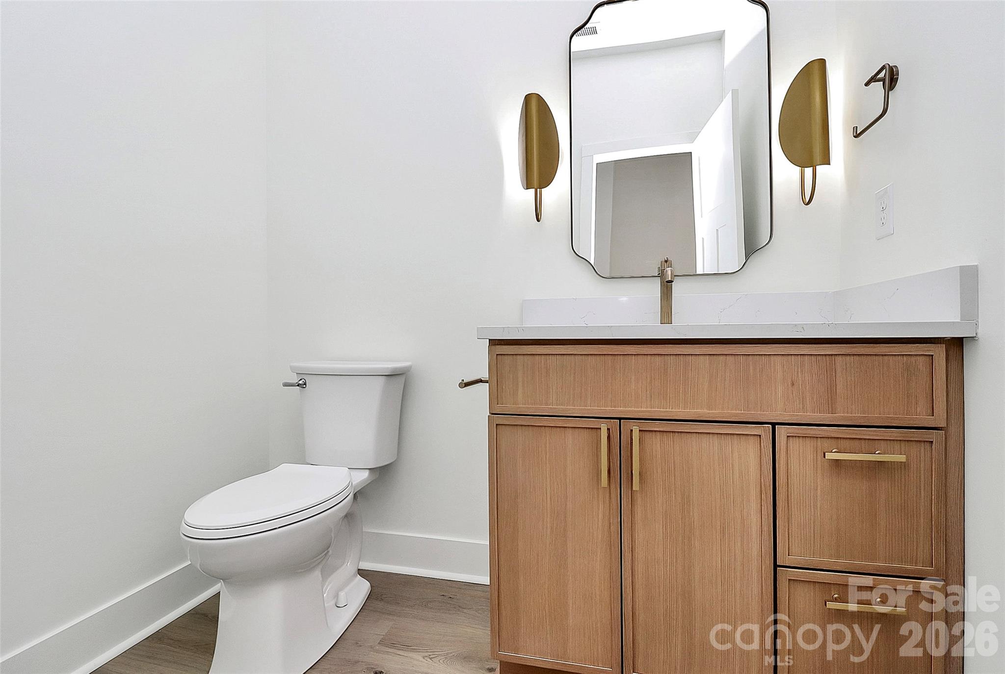 127 Hazelton Loop