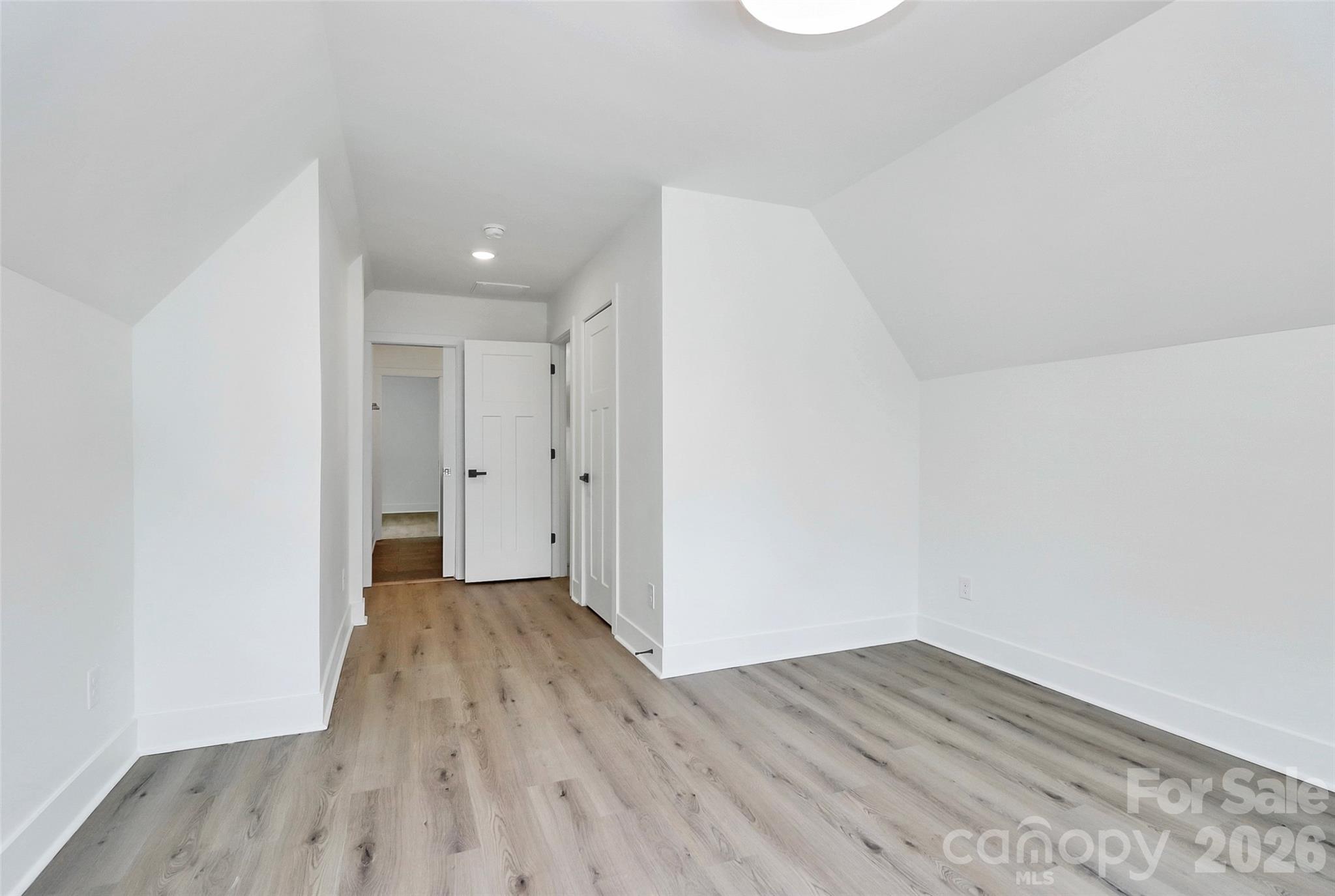 127 Hazelton Loop