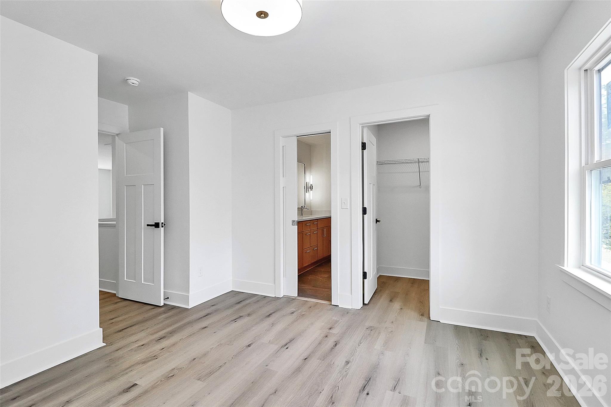 127 Hazelton Loop
