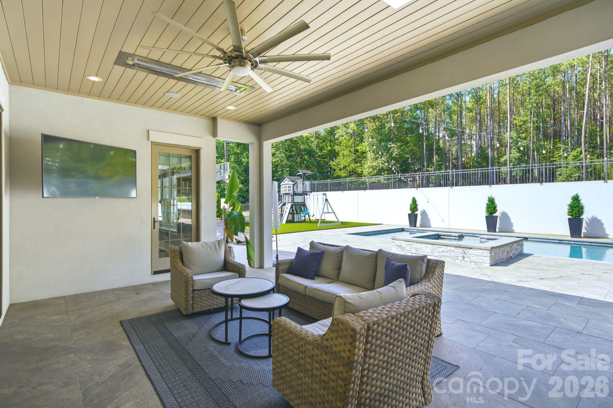 342 Kenway Loop