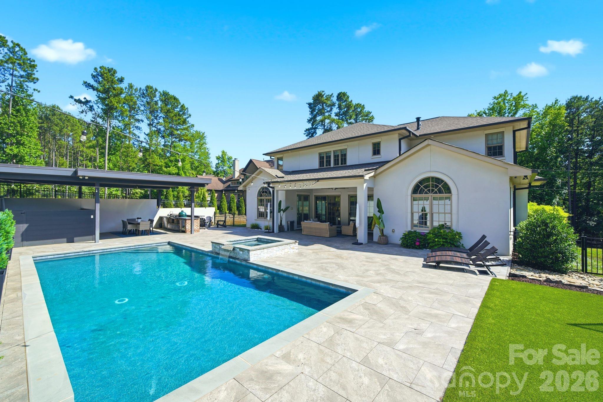 342 Kenway Loop
