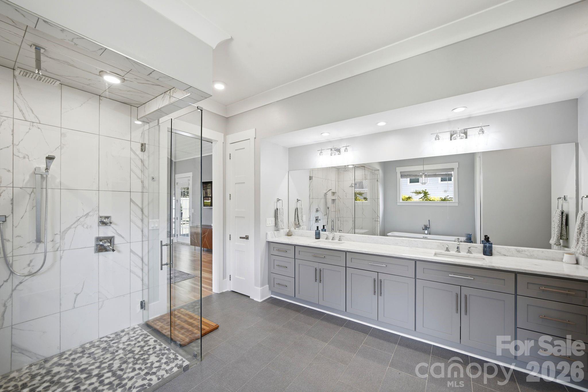 342 Kenway Loop