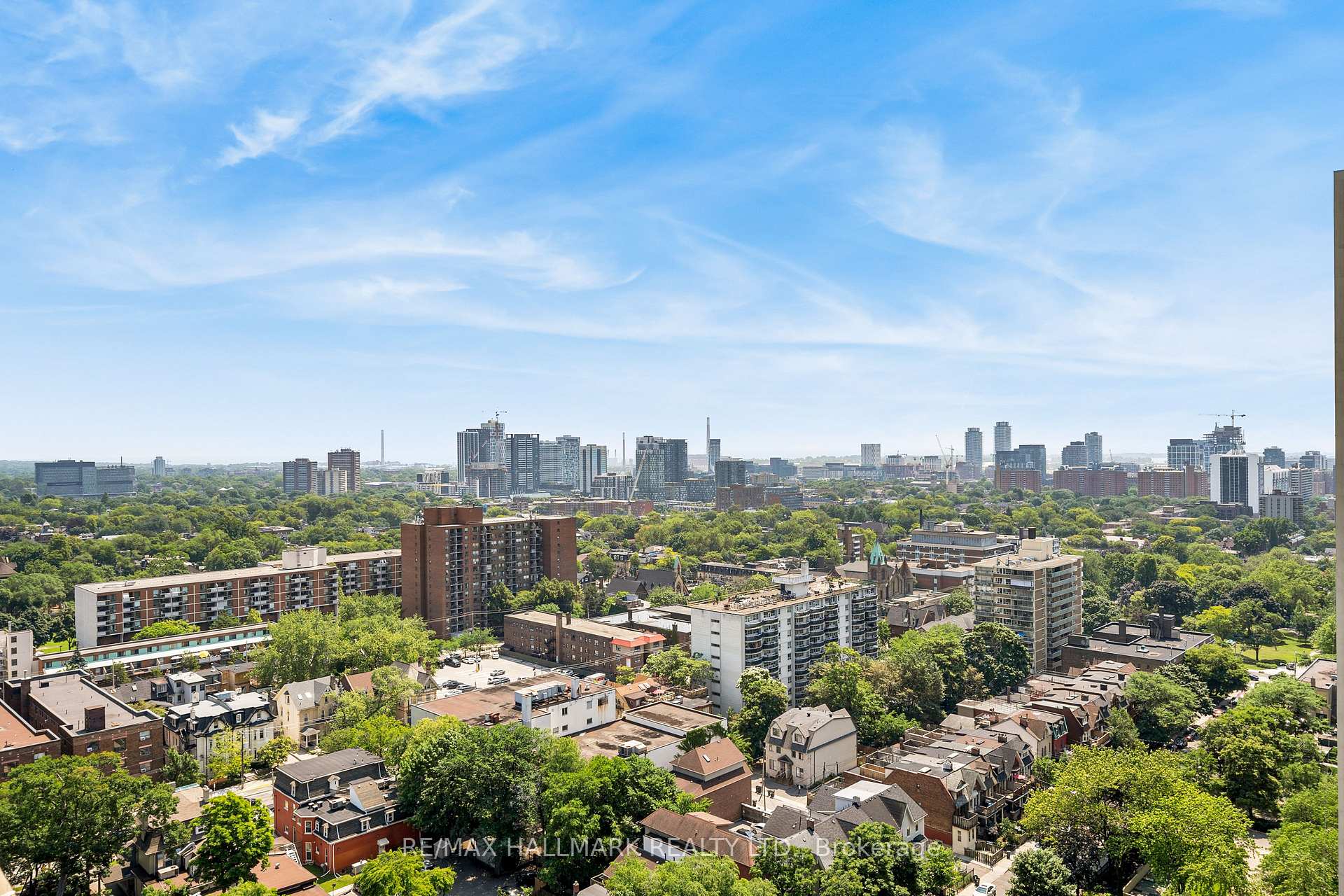 15 Maitland Place 906